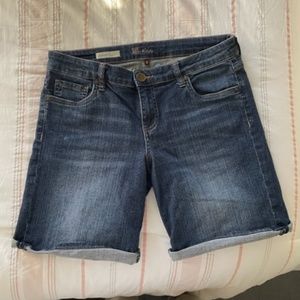 Kut from the Kloth Catherine Boyfriend Shorts